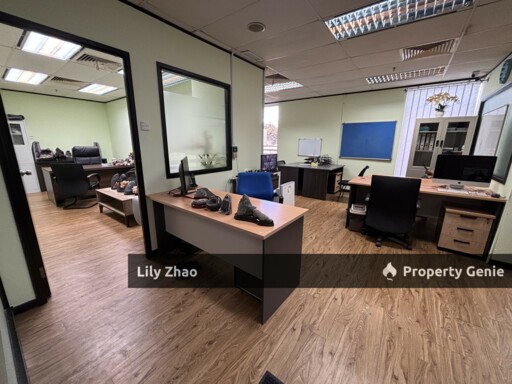 Ready Office for Sale, Furnished, 912 sqft, 5th Floor Centre Point Shopping Mall, Prime Area, Kota Kinabalu City, Sabah