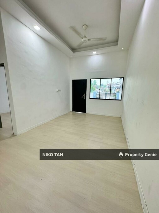 For Sale Jalan Camar, 1 Storey End Lot Unit Taman Perling Tampoi