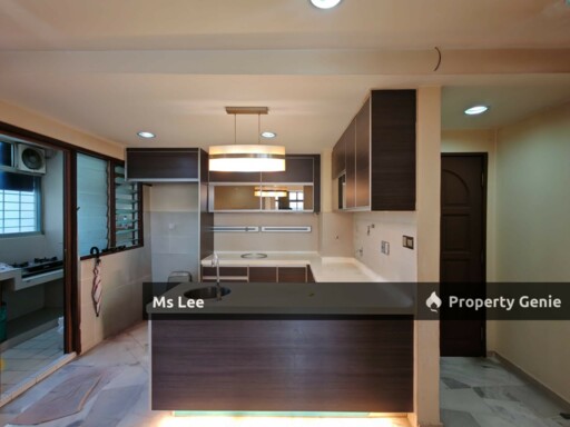 Pangsapuri Angsa @ Taman Sri Sinar, KL-Sale below bank value