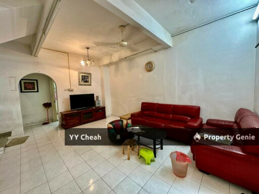 Two Storey Menglembu For Sale Near Kledang Hill