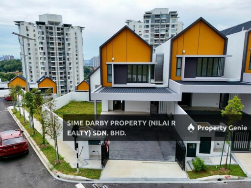 RESIDENSI LAMAN TIMUR