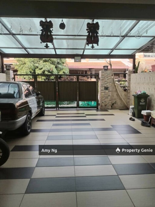 Double Storey Terrace For Sale Gunung Rapat