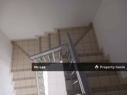 Bandar Puteri @ Klang - Renovated 2 Storey House - Sale Below Bank Value Rm201k