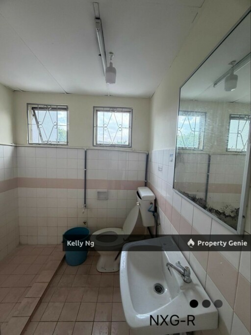 Pelangi Court Apartment At Eng Ann Klang