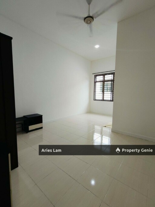 Big Size Double Storey Terrace House @ Kempas Utama /Near Setia Tropika /Impian Emas