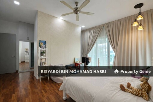 40'x80'sq.ft Fully Renovated 3 Storey Semi Detached House @ 1080 Residence, Puncak Saujana, Kajang.