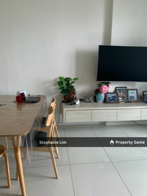 City Residence - Condominium