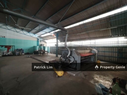 Malim Jaya 6600sqft (Corner Factory) For Rent