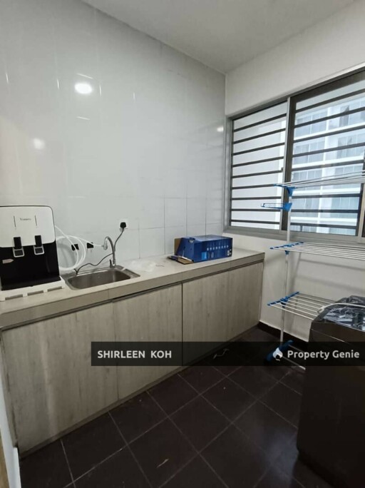Room for Rent at Aliff Avenue @ Damansara Aliff Tampoi