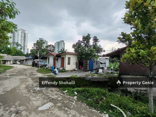 PUCHONG KG SRI AMAN RESIDENTIAL LAND