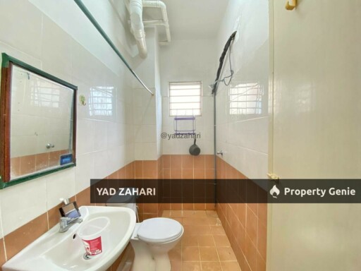 Sri Ixora Apartment, Kajang | RM300K - Freehold With Strata Ready And Semi Furnished Unit