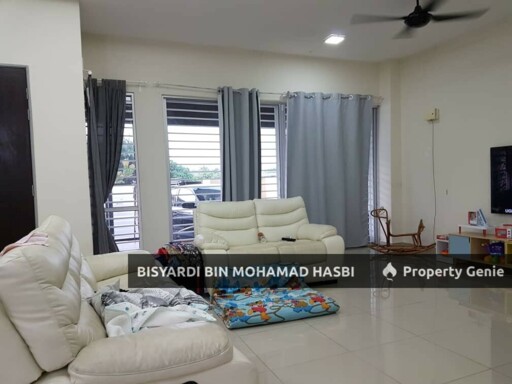 6,168 SQ.FT Corner Lot Semi Detached, Taman Delima Jaya Dengkil, Sepang.