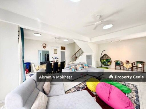 Freehold, Corner Lot & Renovated | Double Storey Camellia Serene Heights 1, Semenyih
