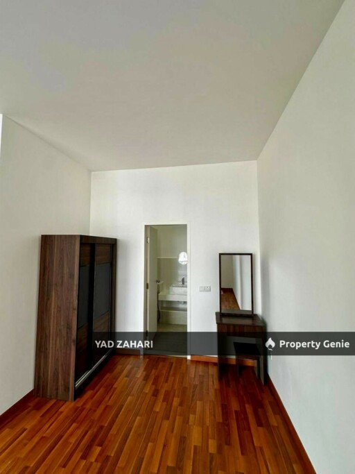 Birchpark, Semenyih | 2-Storey Terrace 4 Bedrooms | RM3000 - Fully Furnished & Spacious Car Porch with 24h Security Guard