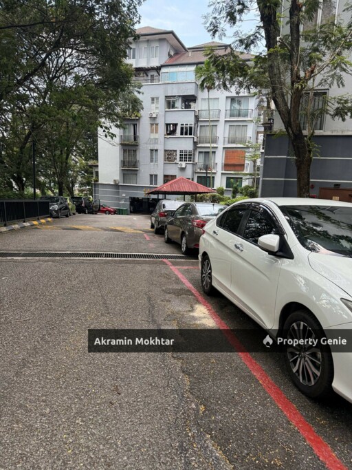RENOVATED, PARTIALLY FURNISHED & 2 PARKING | (SPACIOUS UNIT) SRI LOJING CONDOMINIUM, SECTION 10,  WANGSA MAJU KUALA LUMPUR