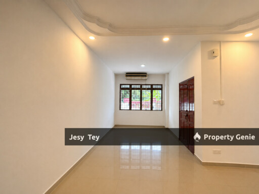 Taman Tasek Double Storey House for Rent (Preferred Chinese)