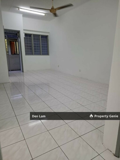 Cheras Awana Apartment for Sale !!