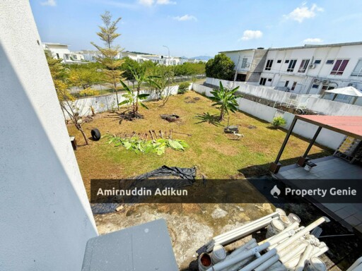 Sendayan Corner Lot Huge Land 8700sqft