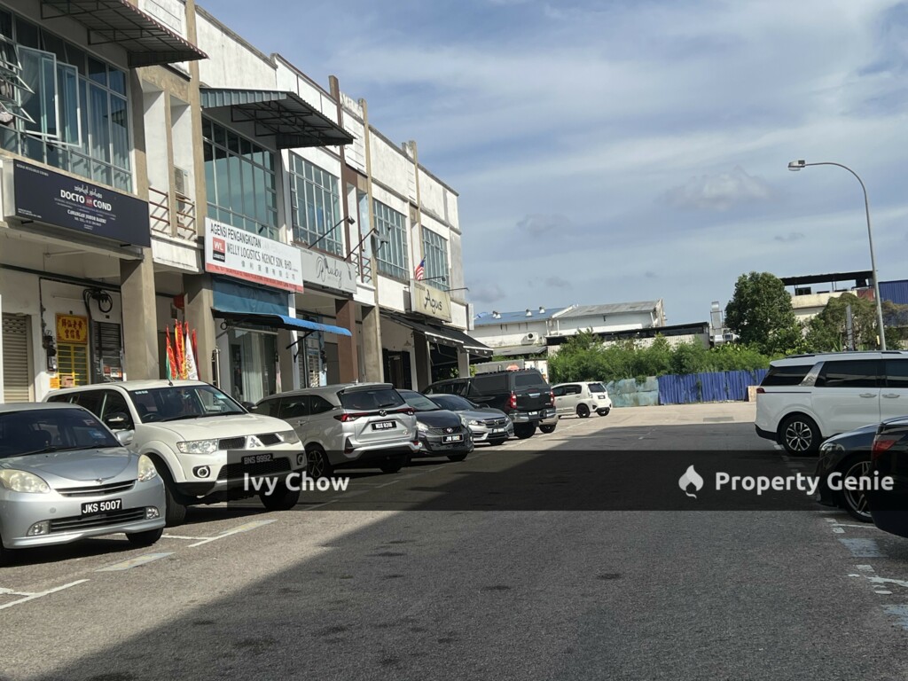 Pulai Utama Commercial Ground Floor For Rent