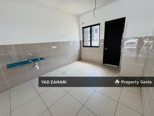 Elmina Green 7, Shah Alam | 2-Storey Superlink 4 Bedrooms | RM980K - Extra Land at Back, Freehold and Brand New