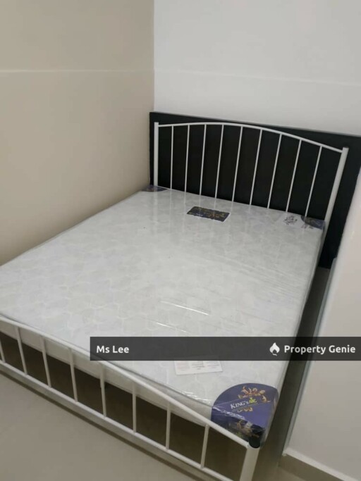Room 106 RM 700 @ 2 Storey Shop Hotel,Chow Kit -near LRT/HKL/IJN -Ready unit