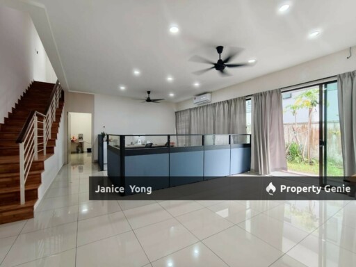 Purple Field @ Taman Adda Heights