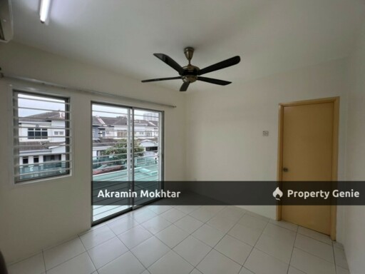 End Lot Booking RM1000 Townhouse Pearl Villa, Bandar Saujana Putra
