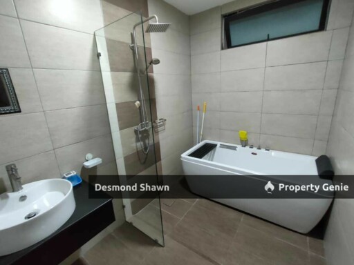 Molek Regency @ Tmn Molek