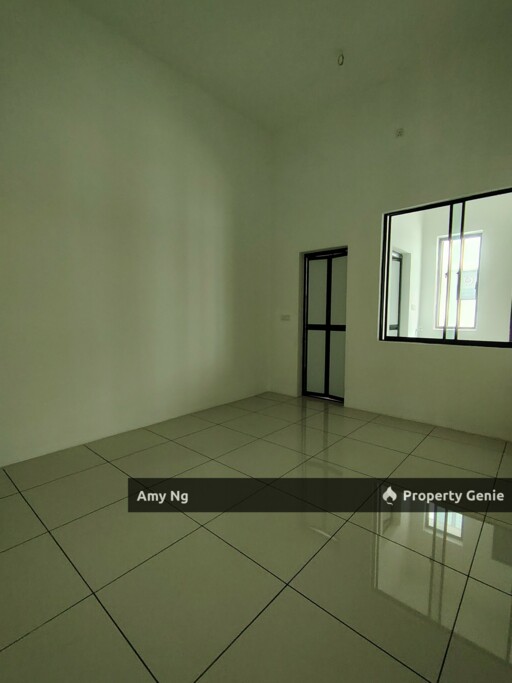 Never Occupied Ipoh Garden Double Storey Terrace For Sale