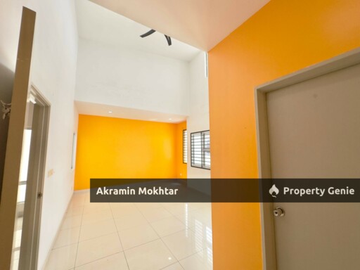 FULLY RENOVATED & EXTENDED | 2-STOREY SUPERLINK TERRACE CLOVER HOMES, TAMAN SEMANGGI, SEMENYIH