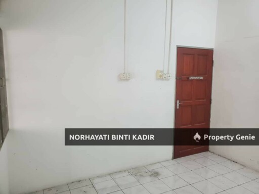 TERES SETINGKAT LORONG ALOR AKAR 3, JALAN KUBANG BUAYA, KUANTAN