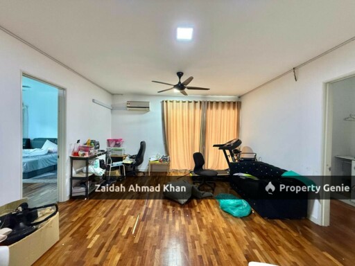 1080 RESIDENCE TAMAN PUNCAK SAUJANA KAJANG 3-STOREY SEMI DETACHED FACING CLUB HOUSE 2 MASTERBEDROOM