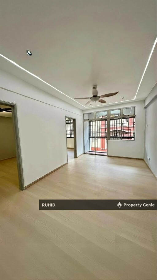 Freehold Renovated Shop Apartment at Taman Tan Sri Yaacob Skudai | Near UTM