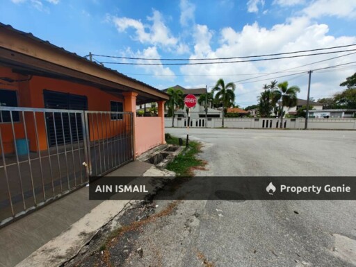 [CORNER LOT] TERES SETINGKAT BUKIT UBI, KUANTAN