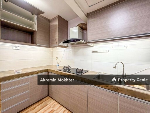 Flora Damansara Apartment, Damansara Perdana