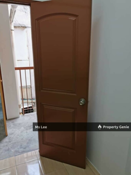 3rd Floor Shop Apartment RM 500 (KFC/NSK)-Taman Sentosa Utama @ Klang-Ready 15/7 or 31/7