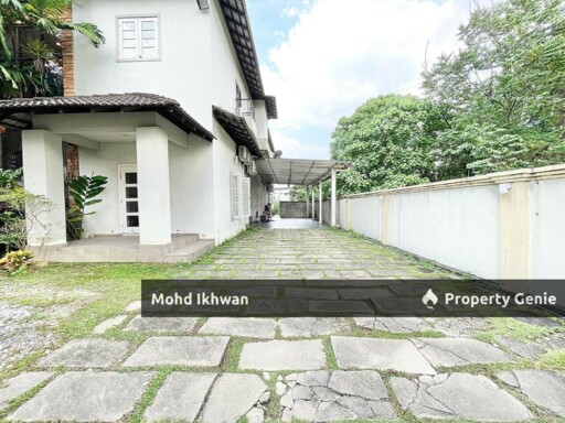 DOUBLE STOREY BUNGALOW SEKSYEN 8 KOTA DAMANSARA