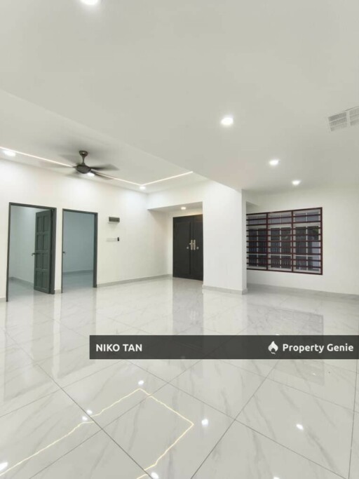 [UNBLOCK VIEW]1-Storey Corner Taman Johor Jaya For Sale