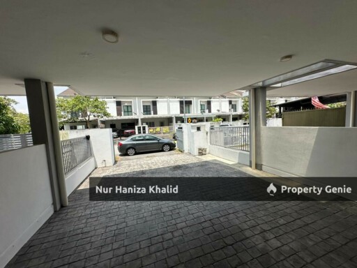 Rumah Cantik 2 Storey Laman Delfina Nilai Impian Negeri Sembilan