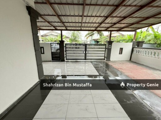 International Lot, End Lot, Taman Sri Saujana, Kota Tinggi, Johor
