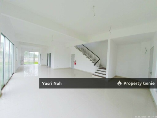 DOUBLE STOREY CASA VIEW @ CYBERSOUTH