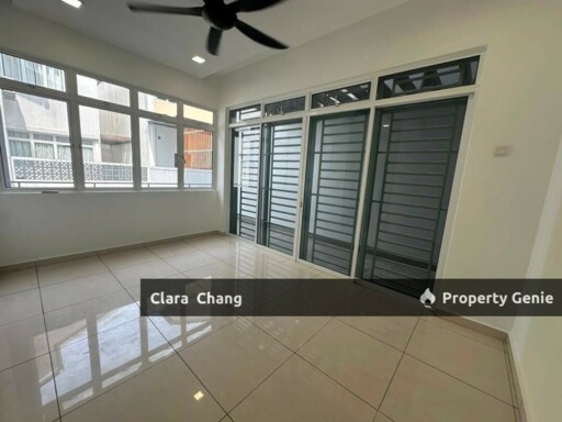 Horizon Hills Anjung Spacious 3 Storey Cluster House for Sale