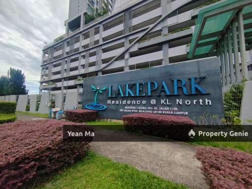 Good Condition Lake Park Residence Selayang