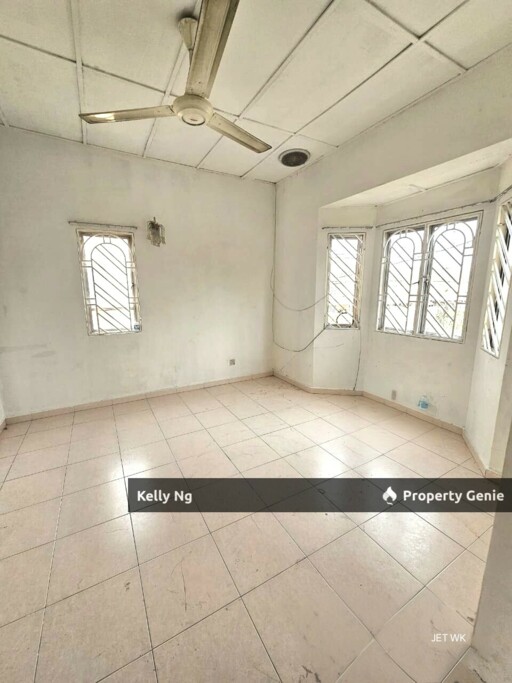 Double Sty Endlot House At Tmn Sri Andalas Klang For Rent