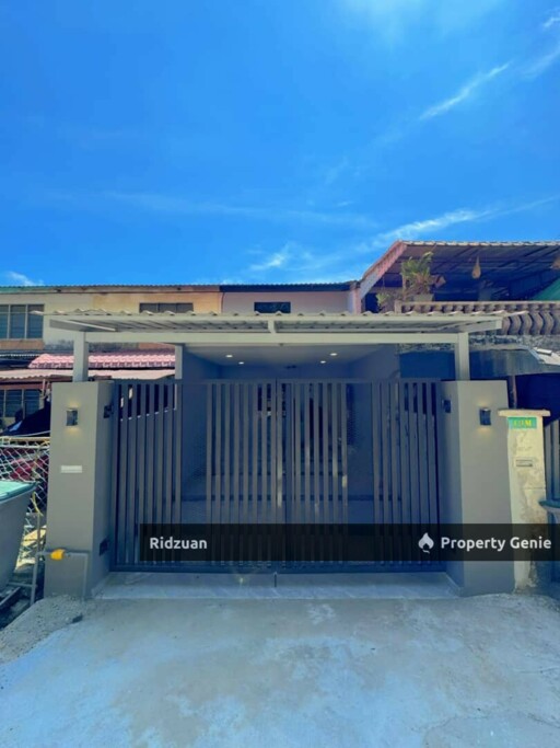 Fully Renovate - Double Storey @ Taman Megah Ria