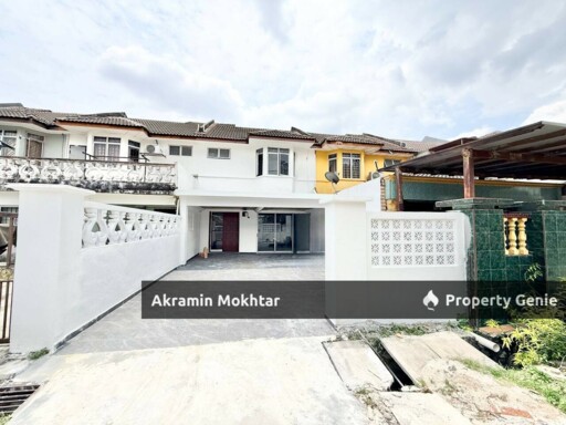 FULLY RENOVATED 2 Storey Terrace Taman Puchong Indah .