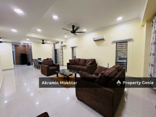 IFRERHOLD, CORNER UNIT & FULLY FIRNISHED | 3 Storey Terrace Taman Universiti, Bangi