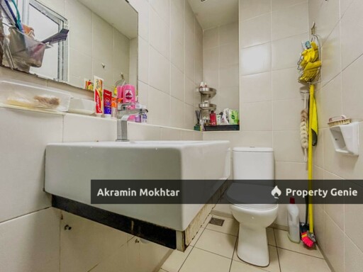 Freehold, Facing Masjid & 1 Parking | Suria Jelutong Apartment, Bukit Jelutong, Shah Alam.