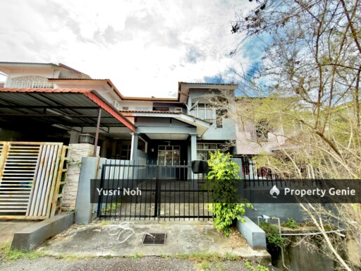 2 Storey Terrace AT Taman Seroja, Bandar Baru Salak Tinggi, Sepang Selangor