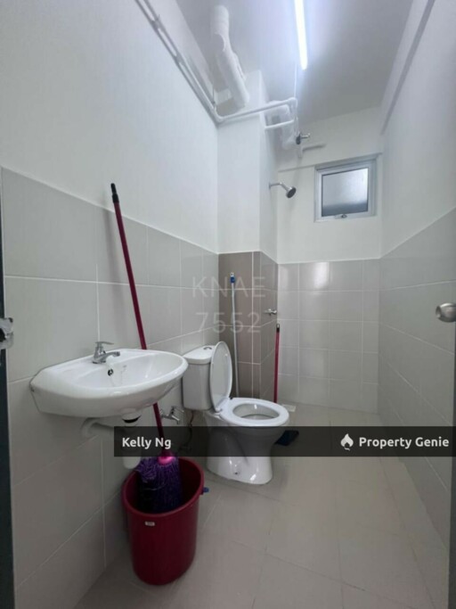 Brand New Adenia Apartment At Bandar Parkland For Rent